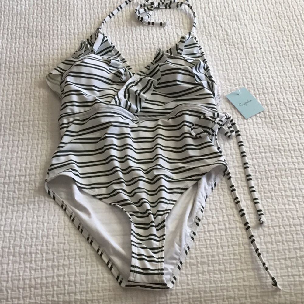 Cupshe Swimsuit